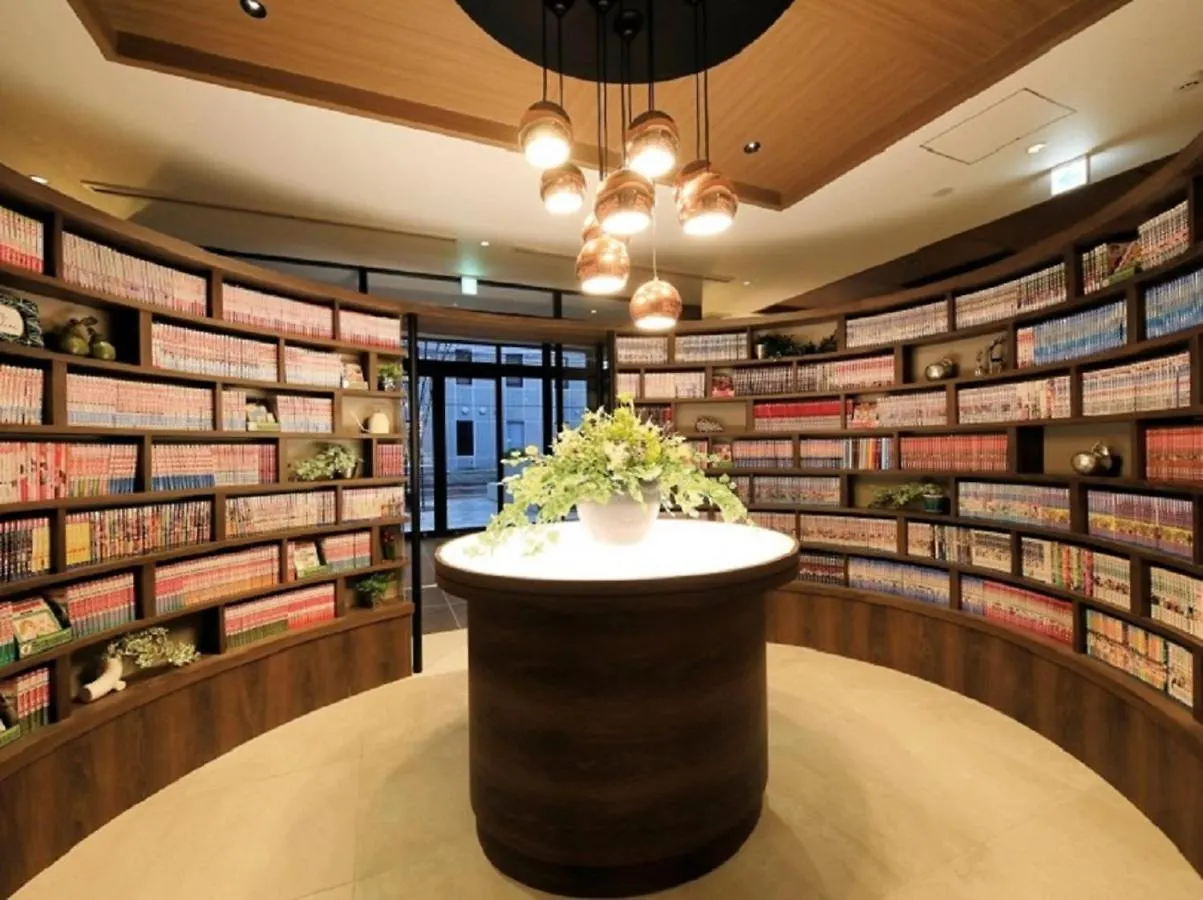 فندق Quintessahotel Fukuokatenjin Comic&Books